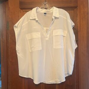 Women’s white Old Navy blouse